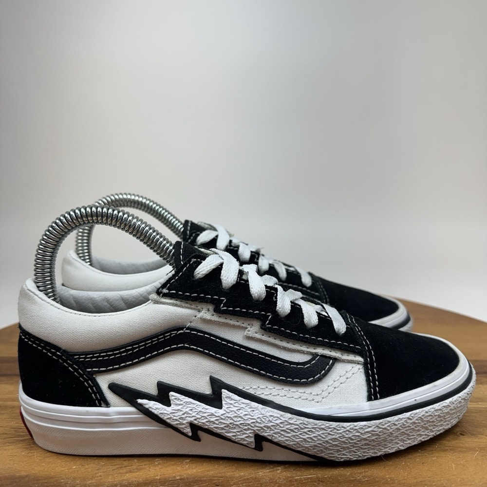 Big Kids Vans Old Skool Bolt Black Suede Casual Low Skate Sneakers Shoes Size 3